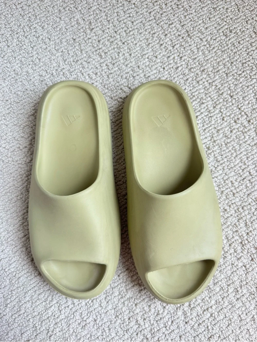 Adidas Yeezy Slide